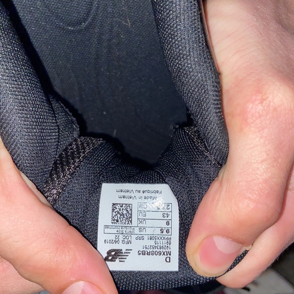 Shoes - Picture 4 of 4